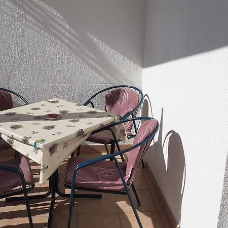 Apartments Dobri - 500M From Beach Nin Exterior foto